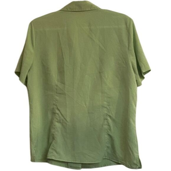 Liz Baker Petite Light Green Tailored Button Up Short Sleeve - Picture 3 of 5